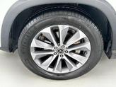 Thumbnail of 2022 White Mercedes-Benz GLE 350