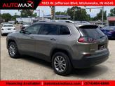 Thumbnail of 2019 Gray Jeep Cherokee