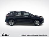 Thumbnail of 2022 Black Metallic Ford Edge