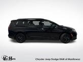 Thumbnail of 2022 Brilliant Black Crystal Pearlcoat Chrysler Pacifica Hybrid
