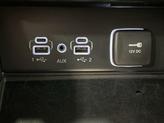Thumbnail of 2024 Diamond Black Crystal Pearlcoat Jeep Grand Cherokee L