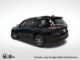 Thumbnail of 2024 Diamond Black Crystal Pearlcoat Jeep Grand Cherokee L