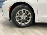Thumbnail of 2024 Bright White Clearcoat Chrysler Pacifica