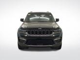 Thumbnail of 2025 Diamond Black Crystal Pearlcoat Jeep Grand Cherokee
