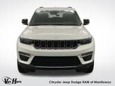 Thumbnail of 2025 Bright White Clearcoat Jeep Grand Cherokee