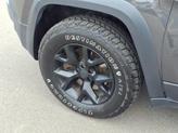 Thumbnail of 2017 Granite Crystal Metallic Jeep Cherokee