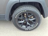 Thumbnail of 2017 Granite Crystal Metallic Jeep Cherokee