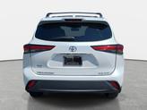 Thumbnail of 2022 Wind Chill Pearl Toyota Highlander