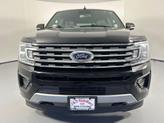 Thumbnail of 2021 Agate Black Metallic Ford Expedition