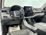 Thumbnail of 2022 White Toyota Highlander