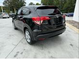 Thumbnail of 2016 Crystal Black Pearl Honda HR-V