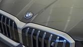 Thumbnail of 2025 Dark Graphite Metallic BMW i5