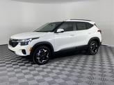 Thumbnail of 2025 Snow White Pearl Kia Seltos