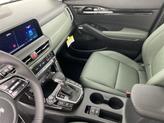 Thumbnail of 2025 Snow White Pearl Kia Seltos