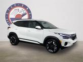 Photo of 2025 Snow White Pearl Kia Seltos