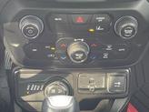 Thumbnail of 2022 Alpine White Clearcoat Jeep Renegade