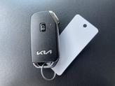 Thumbnail of 2022 Everlasting Silver Kia Sorento