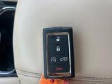Thumbnail of 2022 Diamond Black Crystal Pearlcoat Jeep Grand Cherokee L
