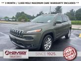 Thumbnail of 2018 Olive Green Pearlcoat Jeep Cherokee