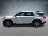 Thumbnail of 2022 Oxford White Ford Explorer