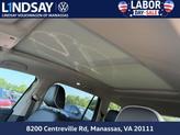 Thumbnail of 2025 Avocado Green Pearl Volkswagen Atlas