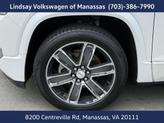 Thumbnail of 2017 White Frost Tricoat GMC Acadia