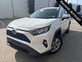 Photo of 2020 Super White Toyota RAV4
