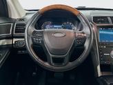 Thumbnail of 2018 White Platinum Metallic Tri-Coat Ford Explorer