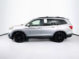 Thumbnail of 2022 Lunar Silver Metallic Honda Pilot