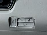 Thumbnail of 2023 Glacial White Pearl Kia Sorento