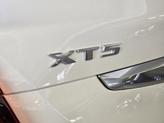 Thumbnail of 2025 Crystal White Tricoat Cadillac XT5