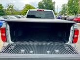 Thumbnail of 2015 Silver Ice Metallic Chevrolet Silverado 1500