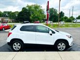 Thumbnail of 2022 Summit White Chevrolet Trax