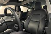 Thumbnail of 2022 Pearl White Multi-Coat Tesla Model 3