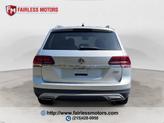 Thumbnail of 2019 Reflex Silver Metallic Volkswagen Atlas