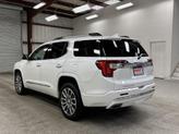 Thumbnail of 2023 White Frost Tricoat GMC Acadia