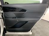 Thumbnail of 2025 White Platinum Clearcoat Metallic Lincoln Nautilus
