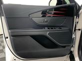 Thumbnail of 2025 White Platinum Clearcoat Metallic Lincoln Nautilus