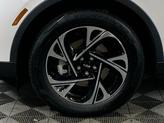 Thumbnail of 2025 White Platinum Clearcoat Metallic Lincoln Nautilus