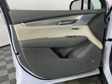 Thumbnail of 2024 Crystal White Tricoat Cadillac XT5