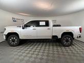 Thumbnail of 2024 White Frost Tricoat GMC Sierra 2500