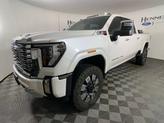 Thumbnail of 2024 White Frost Tricoat GMC Sierra 2500