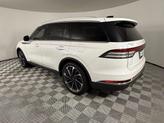 Thumbnail of 2025 White Metallic Lincoln Aviator