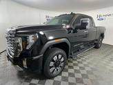 Thumbnail of 2025 Onyx Black GMC Sierra 2500