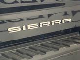Thumbnail of 2025 Onyx Black GMC Sierra 2500