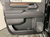 Thumbnail of 2025 Onyx Black GMC Sierra 2500