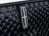 Thumbnail of 2025 White Metallic Lincoln Aviator