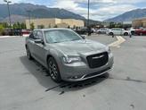 Thumbnail of 2018 Ceramic Grey Clearcoat Chrysler 300