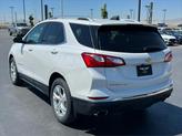 Thumbnail of 2020 Iridescent Pearl Tricoat Chevrolet Equinox