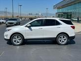 Thumbnail of 2020 Iridescent Pearl Tricoat Chevrolet Equinox